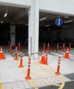 Cọc tiêu giao thông nhựa