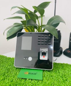 Máy chấm công nhận diện khuôn mặt W800plus