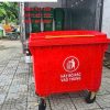 Thùng rác 660L màu đỏ